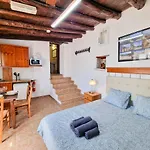 Apartment Poseidon's Pool Paradise Skarinou