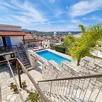 Poseidon's Pool Paradise