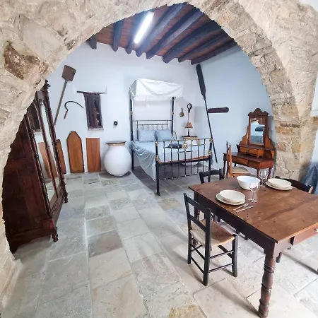 Poseidon's Pool Paradise Apartment Skarinou