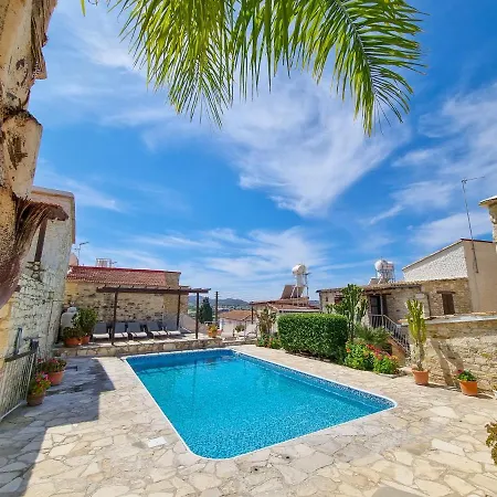 아파트 Poseidon's Pool Paradise Skarinou
