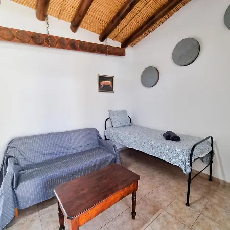 Poseidon's Pool Paradise Apartman