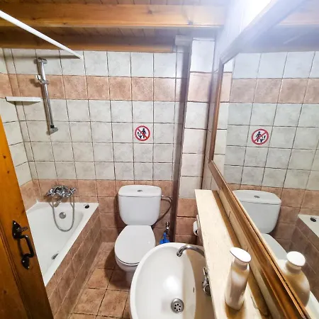 Poseidon's Pool Paradise Apartman *