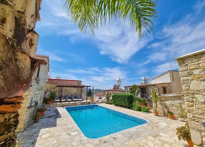 Appartement Poseidon's Pool Paradise Skarinou