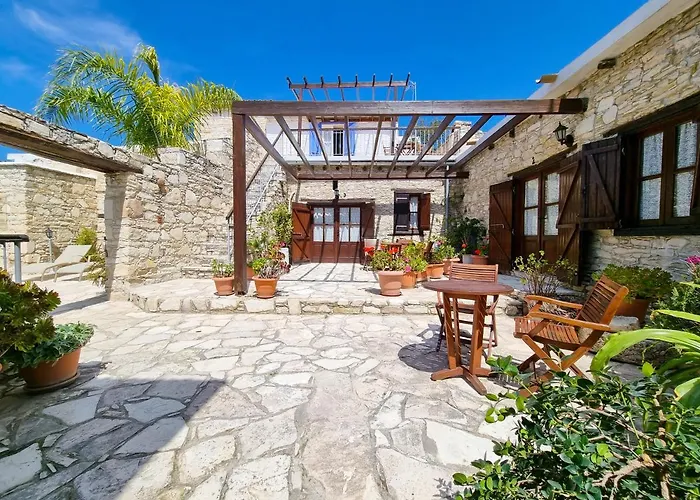 Appartement Poseidon's Pool Paradise Skarinou