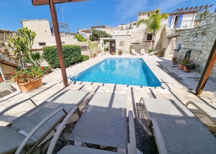 Poseidon's Pool Paradise *