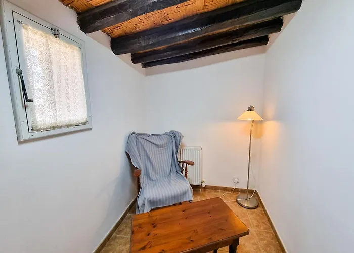 Poseidon's Pool Paradise Apartament