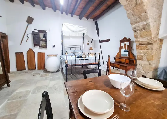 Poseidon's Pool Paradise Skarinou