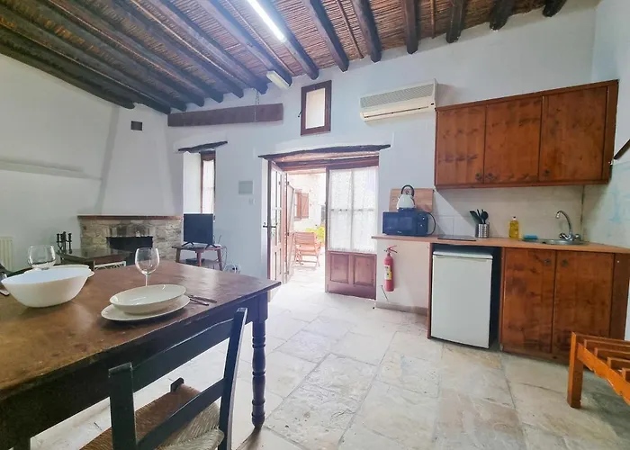 Poseidon's Pool Paradise Apartament Skarinou